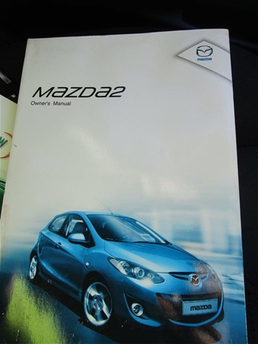 Mazda2 Owner's Manual