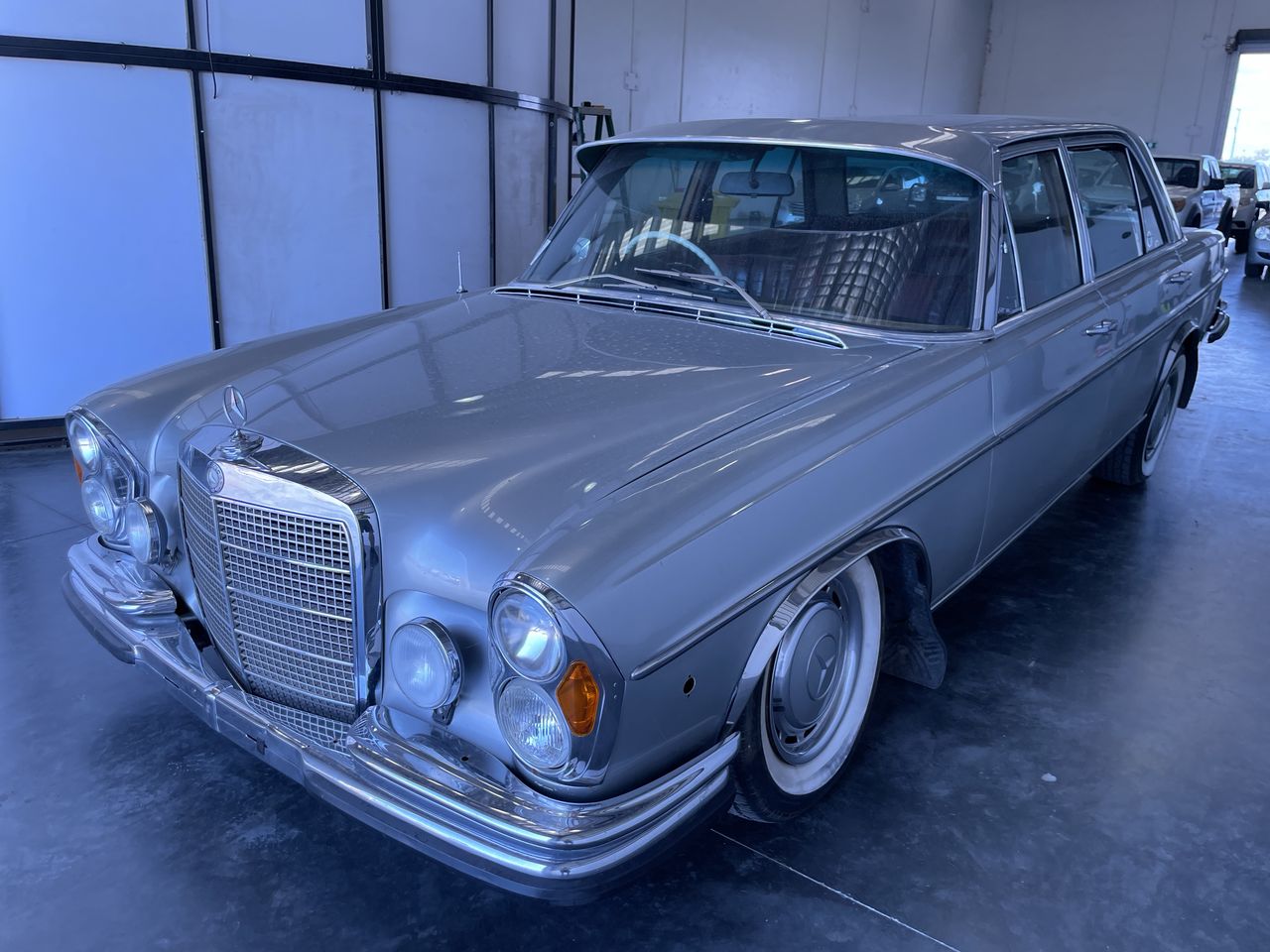 Mercedes Benz 300 SEL 6.3 W109 V8 Automatic Sedan 