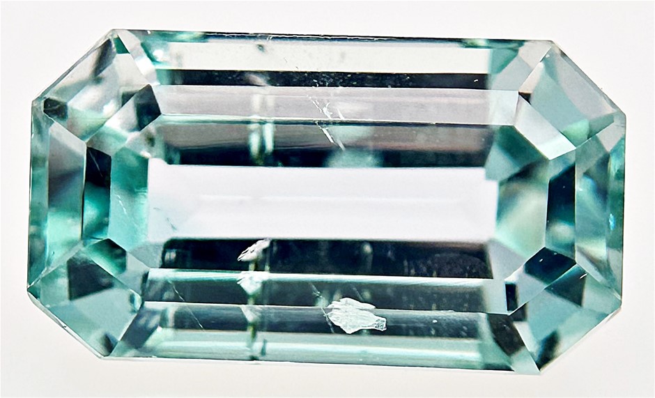 11.09 Carats Green Hiddenite Spodumene Auction (0001-2555116) | Grays ...