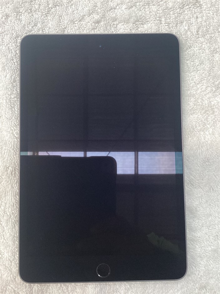 "No Reserve" Tablet - Liquidation Sale
