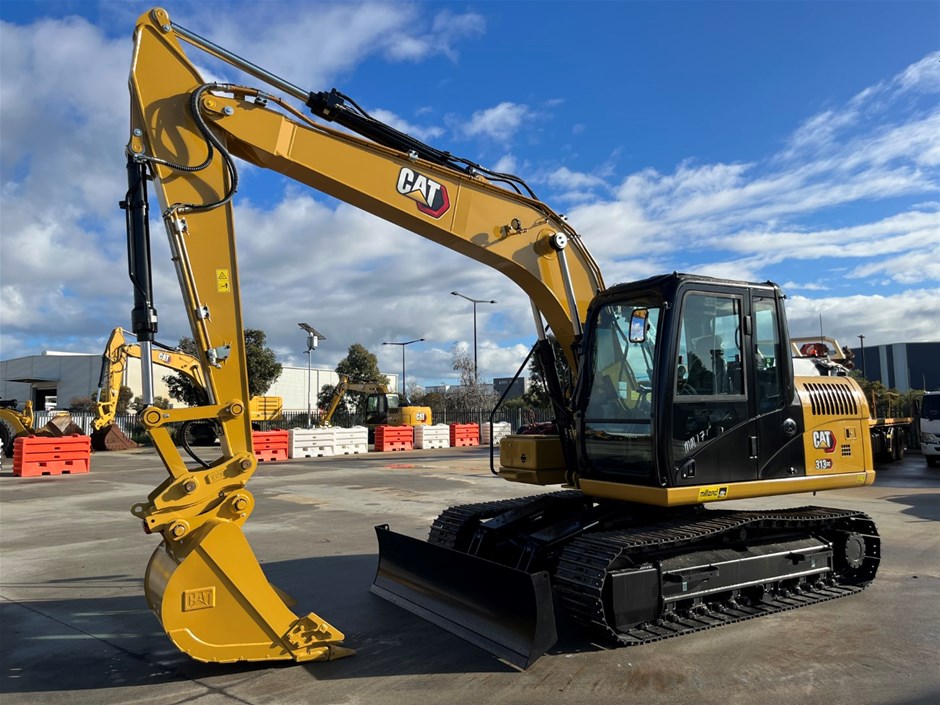 <p>2023 Caterpillar 313GC Hydraulic Excavator (MM167)</p>