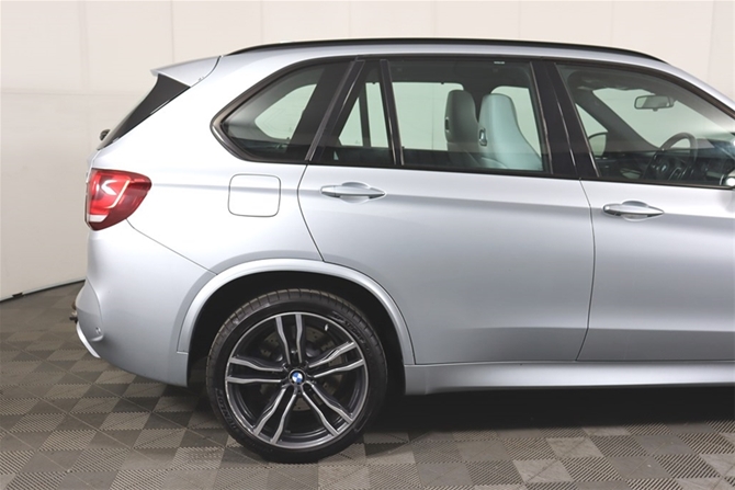 2016 BMW X5 M F85 Automatic - 8 Speed Wagon Auction (0001-20025444)