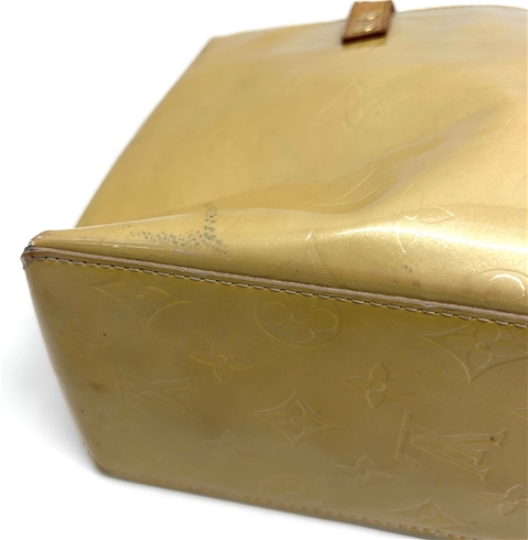 Sold at Auction: AUTHENTIC LOUIS VUITTON VERNIS READE PM PATENT LEATHER  HAND BAG