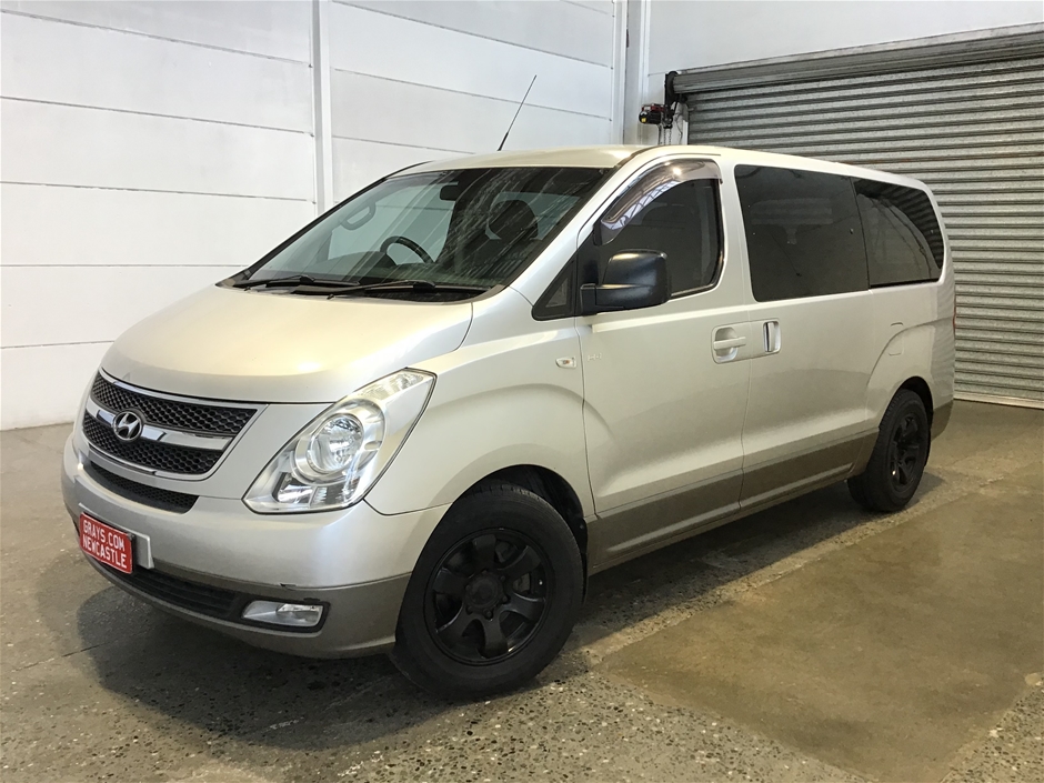 2009 Hyundai iMAX TQ Turbo Diesel Automatic 8 Seats 