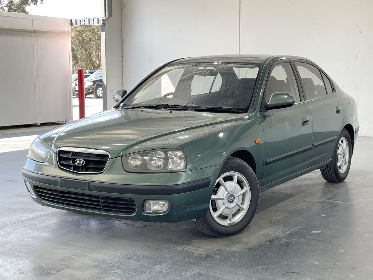 2001 Hyundai Elantra GLS XD Automatic Sedan