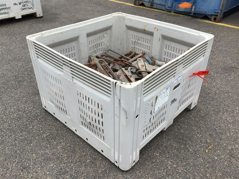 Nally Bin 780 V10 & Contents Auction (00197047591) Grays Australia