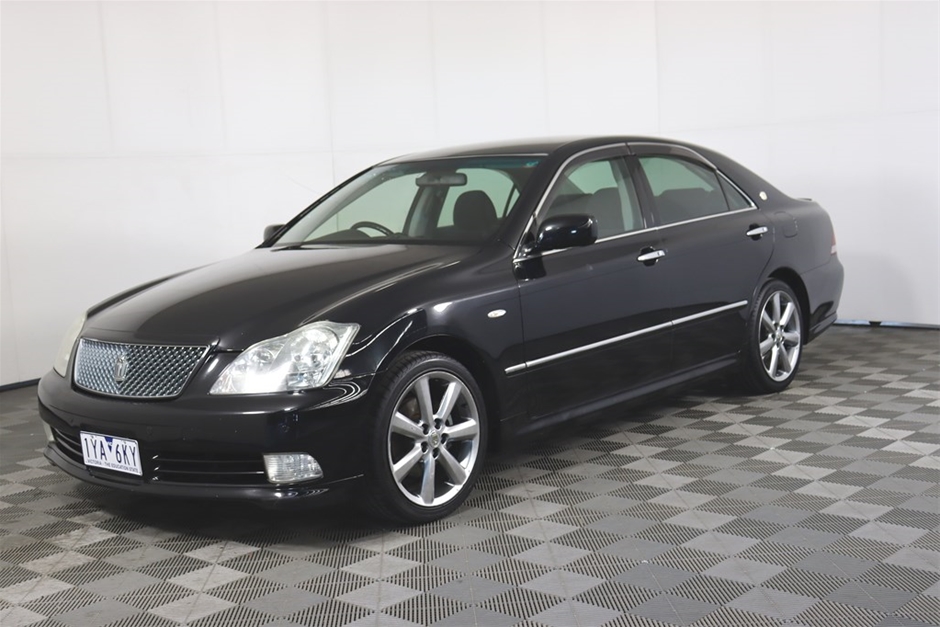 2004 Toyota Crown Import Automatic Sedan Auction (0001-20084260 ...