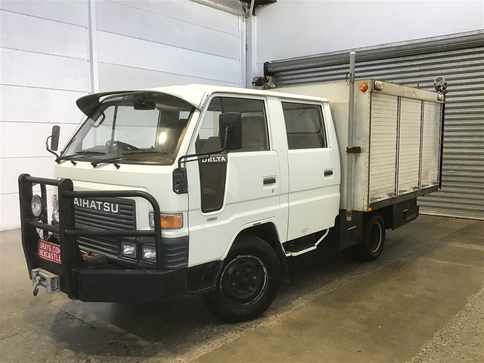 Daihatsu DELTA 2.5 TONNE DOUBLE CAB Manual Cab Chassis