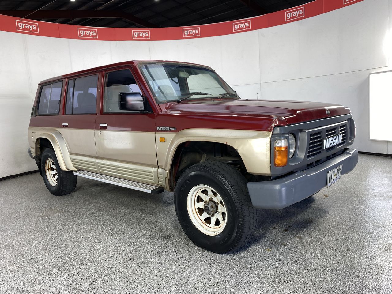 1993 Nissan Patrol GQ TD42 Rare factory Automatic Auction (0001