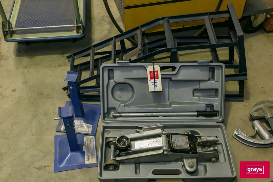 Assorted Auto Equipment Auction (00975054408) Grays Australia