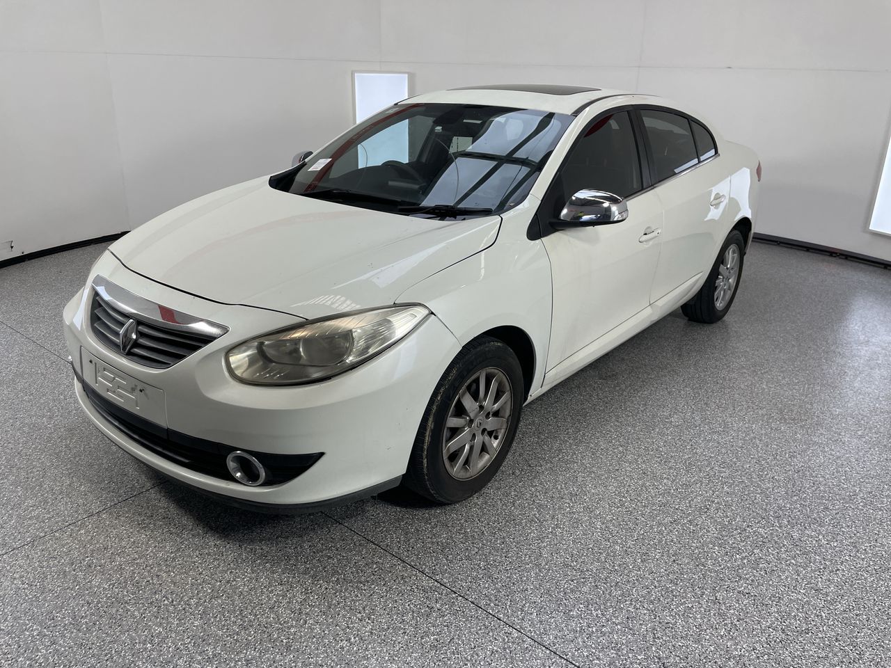 2011 Renault Fluence Privilege CVT Sedan