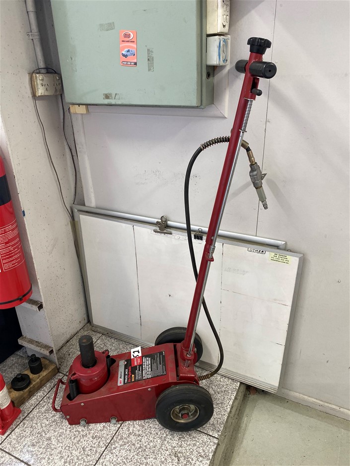 Repco Air/Hydraulic Truck Floor Jack Auction (00527048152) Grays Australia
