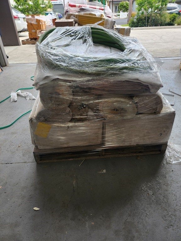 Bulk Pallet of Assorted Items Auction (00105054650) Grays Australia
