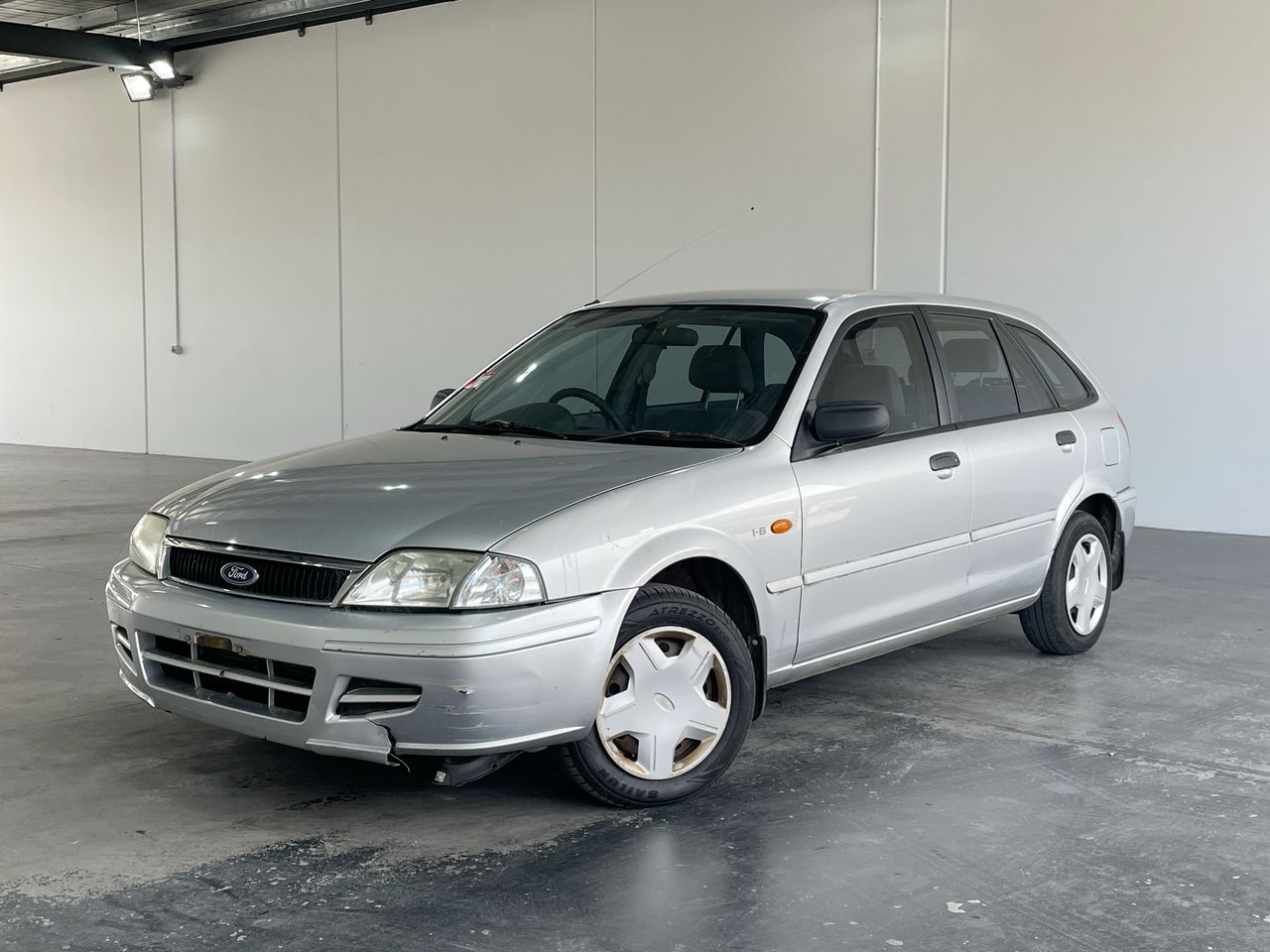 2002 Ford Laser LXi KQ Automatic Hatchback Auction (0001-21014524 ...