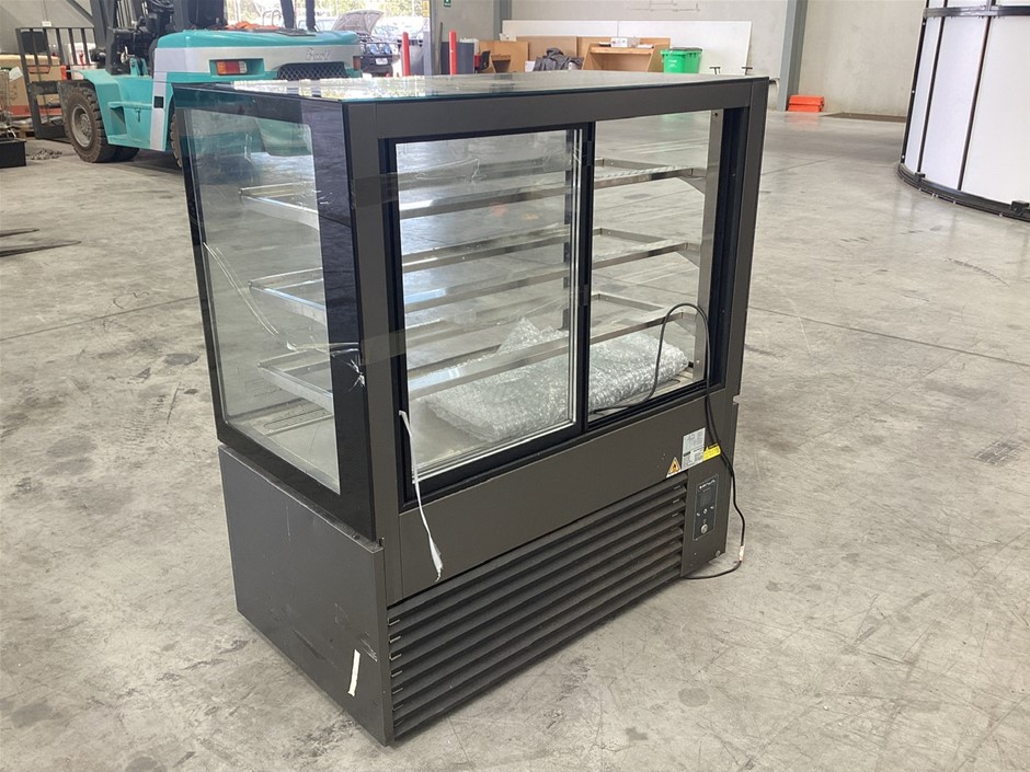 1 x Cake Display Auction (00113027800) Grays Australia