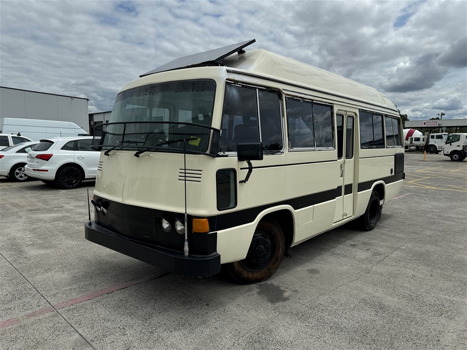 1980 TOYOTA COASTER BUS- NO RESERVE 