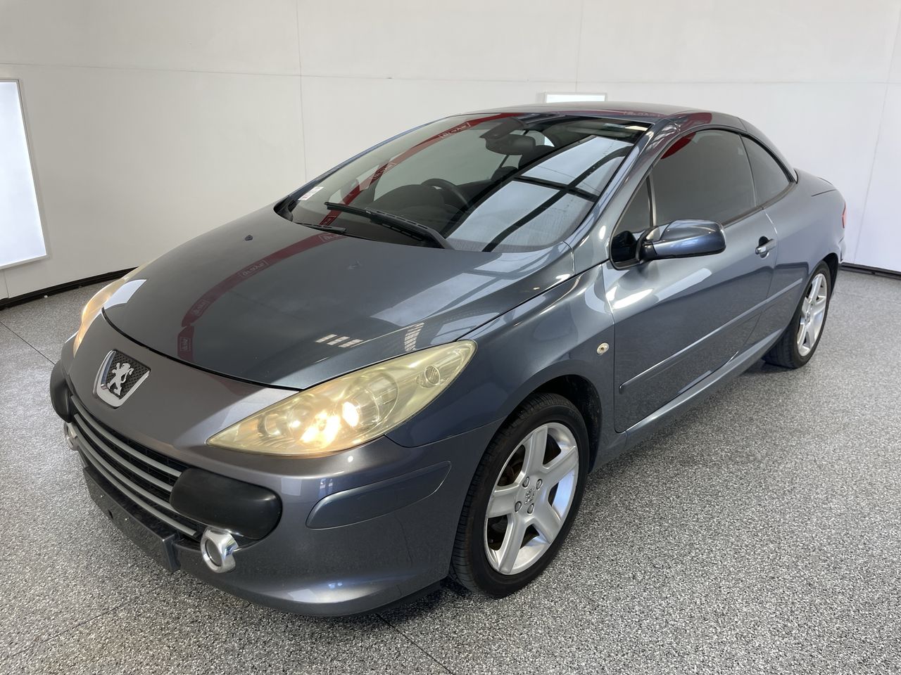 Peugeot 307 CC Dynamic Manual Convertible