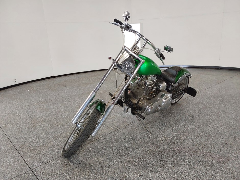 CUSTOM BUILT CHOPPER WITH JESSY JAMES FRAME