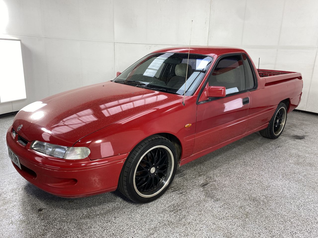 1997 Holden Commodore VSIII Automatic Ute Auction (0001-60043078 ...