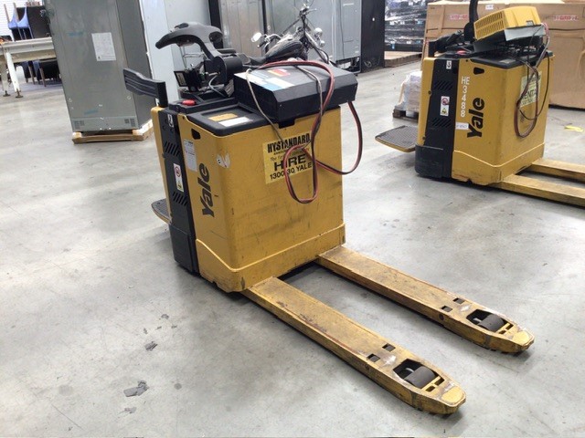 No Reserve Pallet Trucks