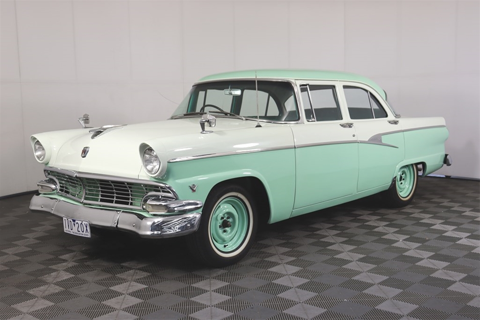 1956 Ford Customline V8 Manual Sedan