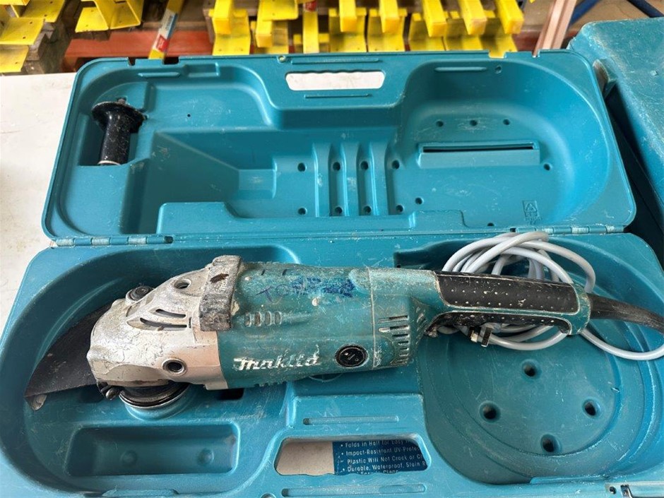 MAKITA 9