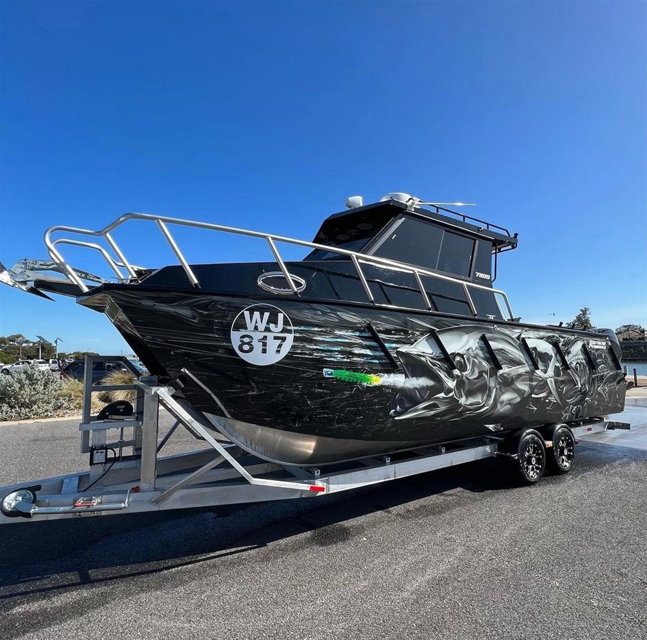 GOSPEL/SOUTHERN PENINSULA BOATS CATAMARAN 7900