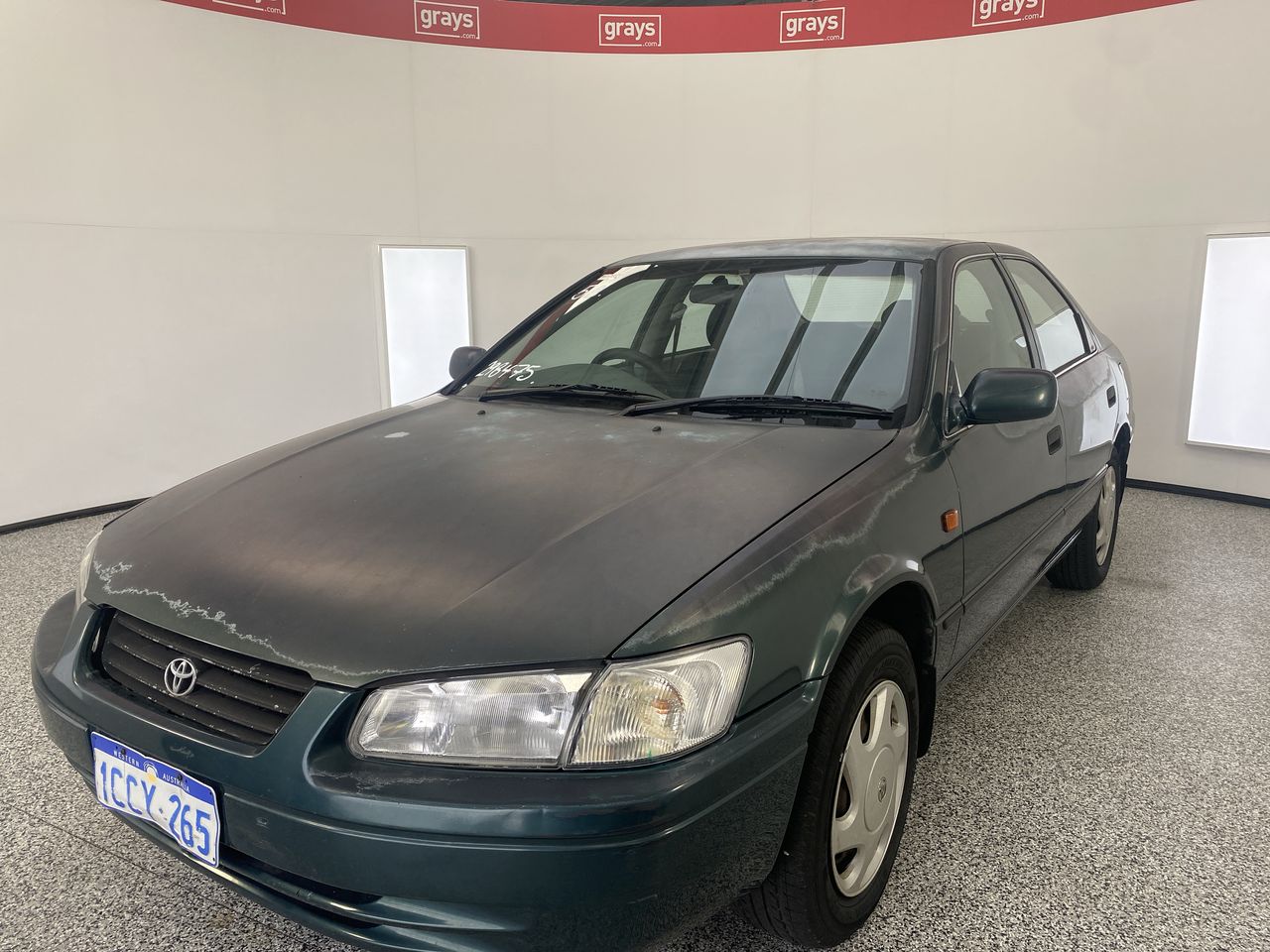 Toyota Camry Conquest MCV20R Automatic Sedan