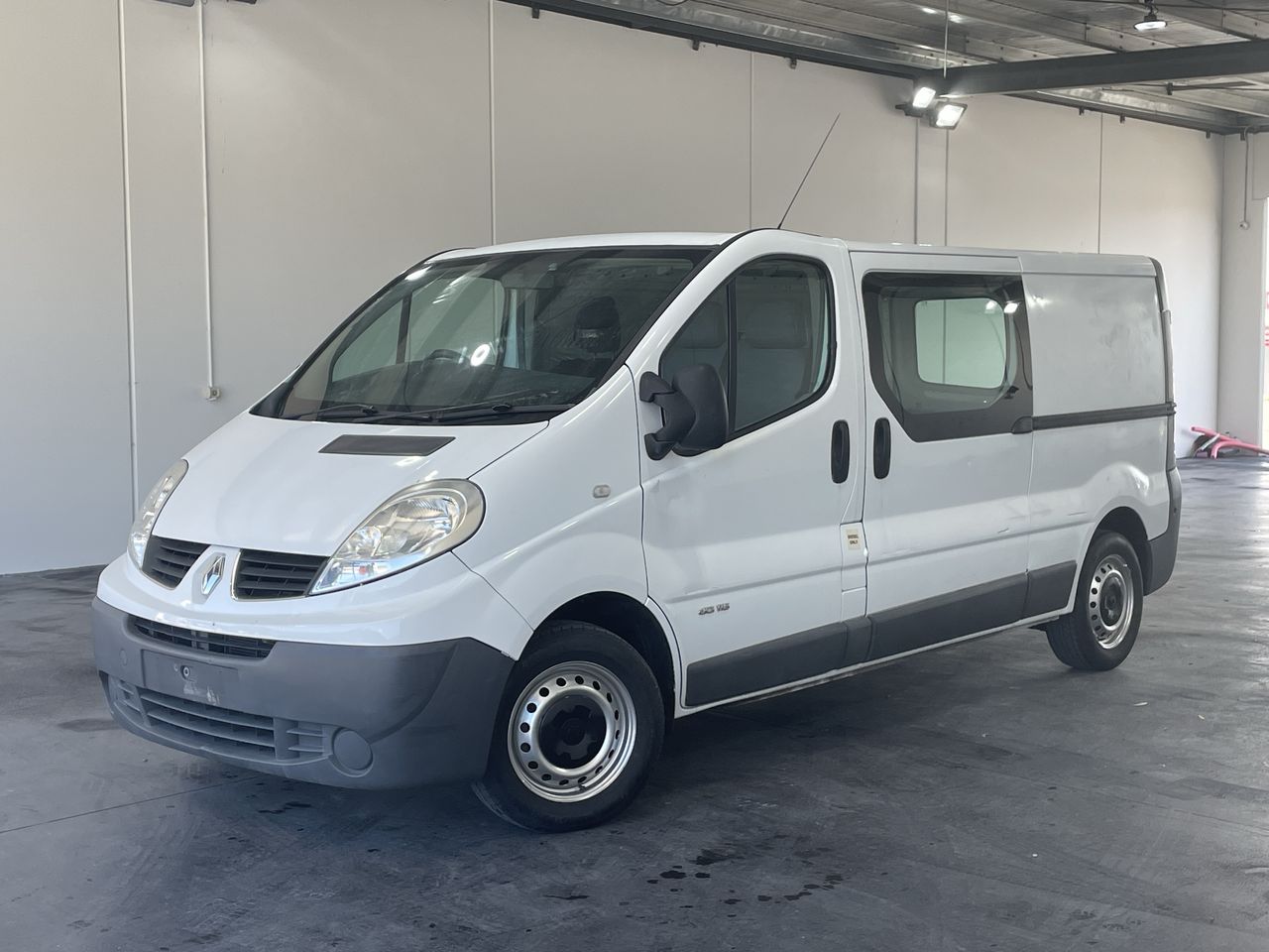 Renault Trafic LWB Turbo Diesel AUTOMATIC Van