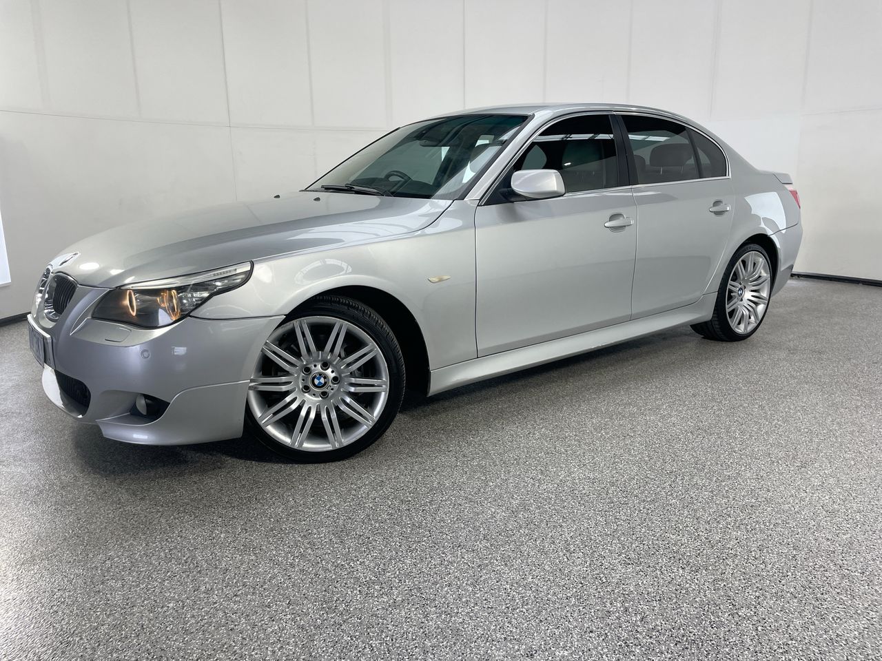 2009 BMW 530i E60 Automatic Sedan (WOVR-INSPECTED)