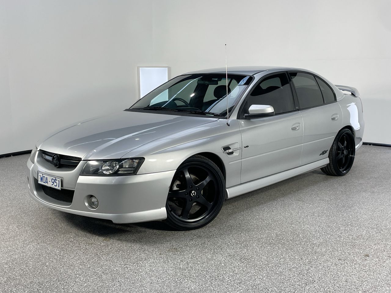 2005 Holden Commodore SS VZ Automatic Sedan Auction (0001-20084695 ...