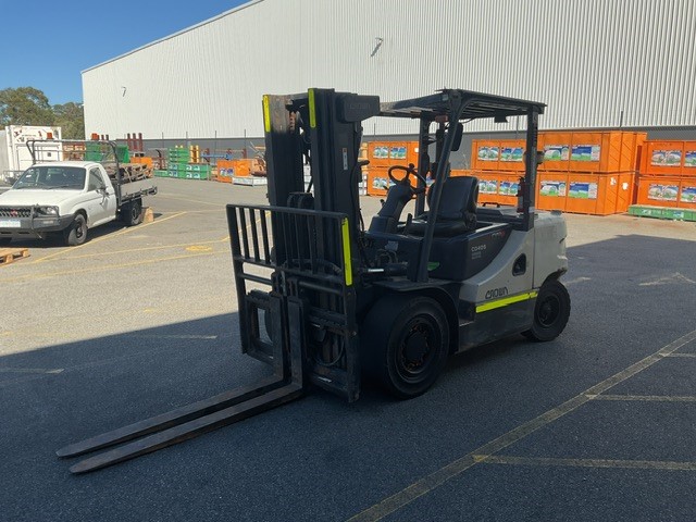 No Reserve Ex Rental Fleet Forklifts Clearance