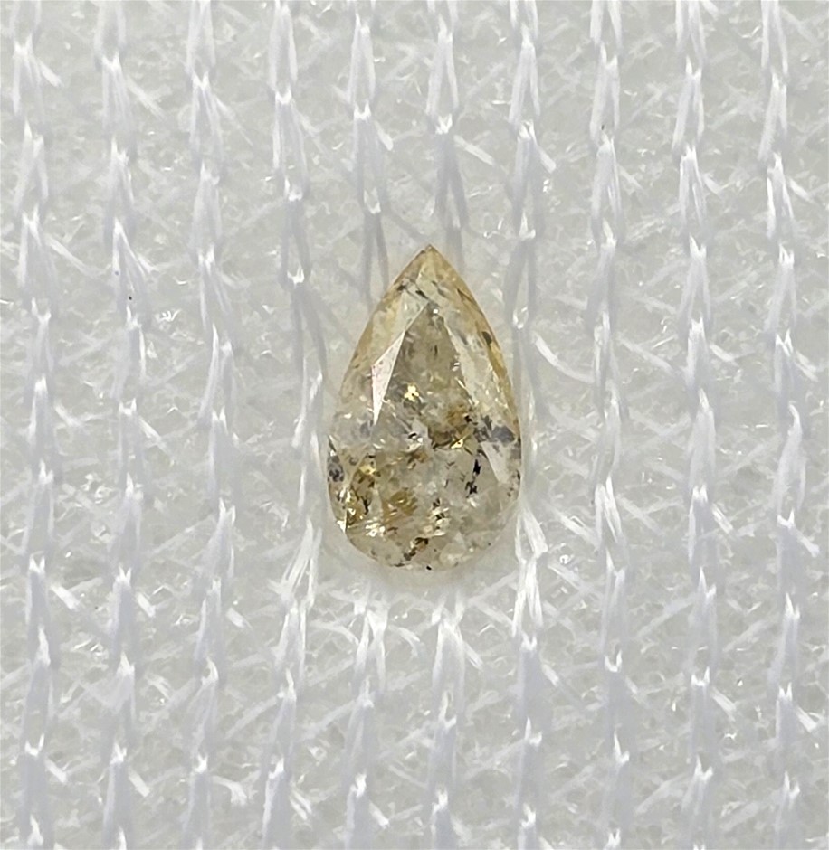 No Reserve Fancy Colour Diamonds