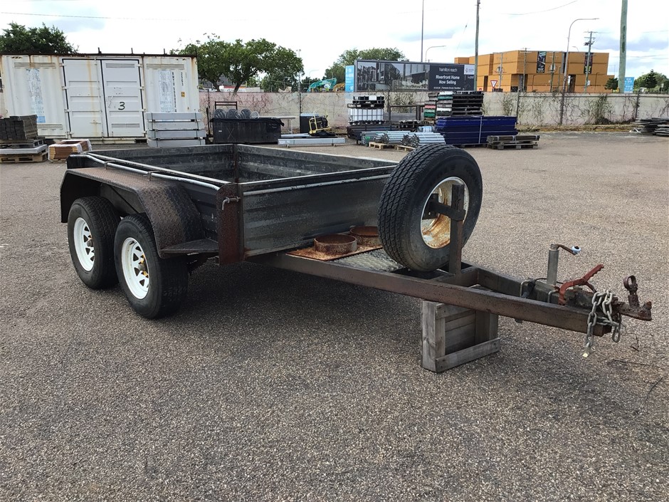 No Reserve Trailers, Pipe Threading Machine & More