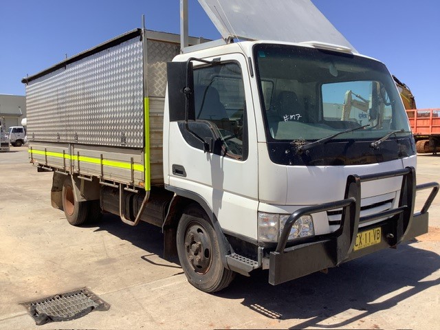 2000 Mazda T4600D 4 x 2 Walking Floor Auction (0001-9048857) | Grays ...
