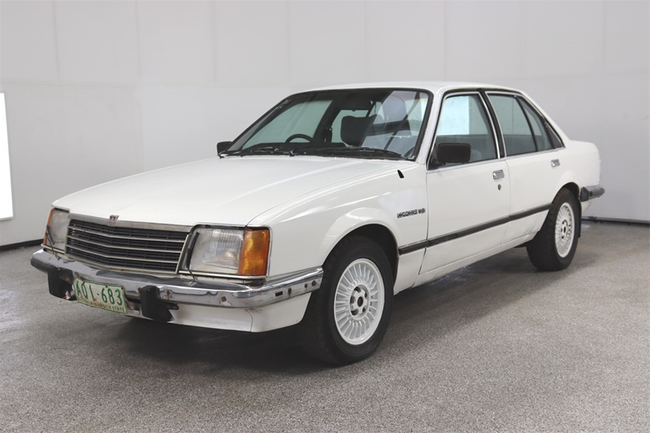 1979 Holden Commodore VB SLE Factory 253 V8 4 Speed Sedan 
