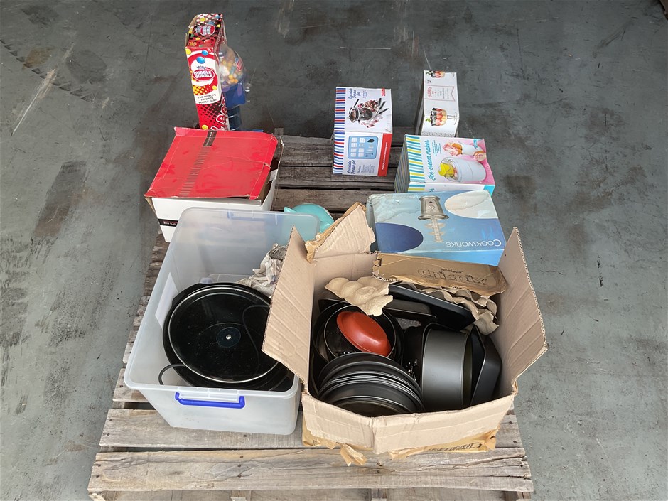 NO RESERVES - White Goods, Entertainment & Home Renovator 