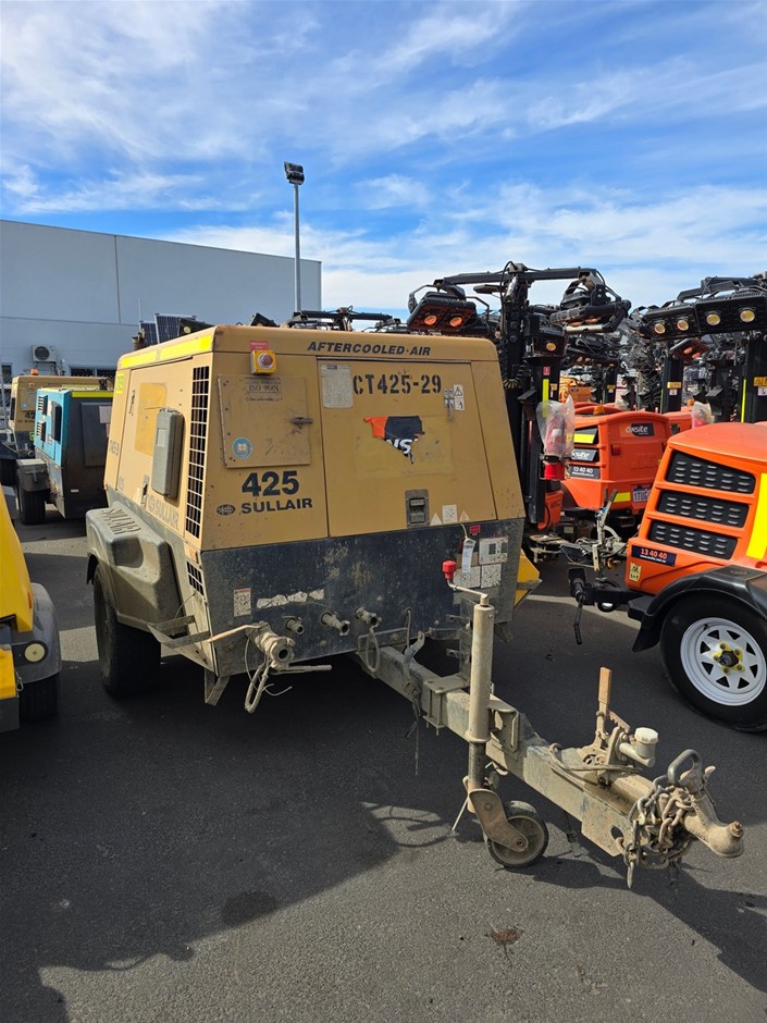 2012 Sullair 425DPQ Compressor 425cfm Diesel After Cooled
