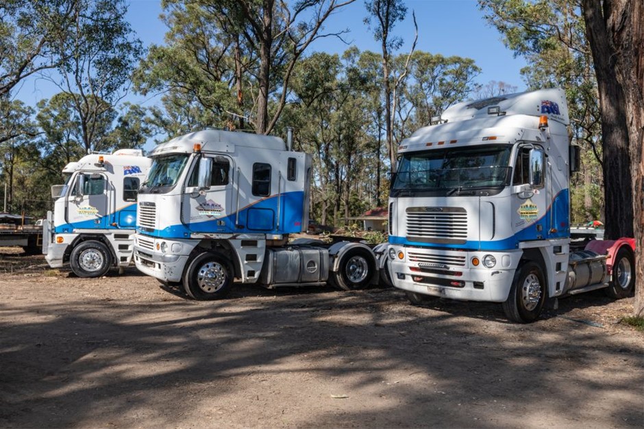 Major Event: Trucks, Trailers, Cranes, Unimog