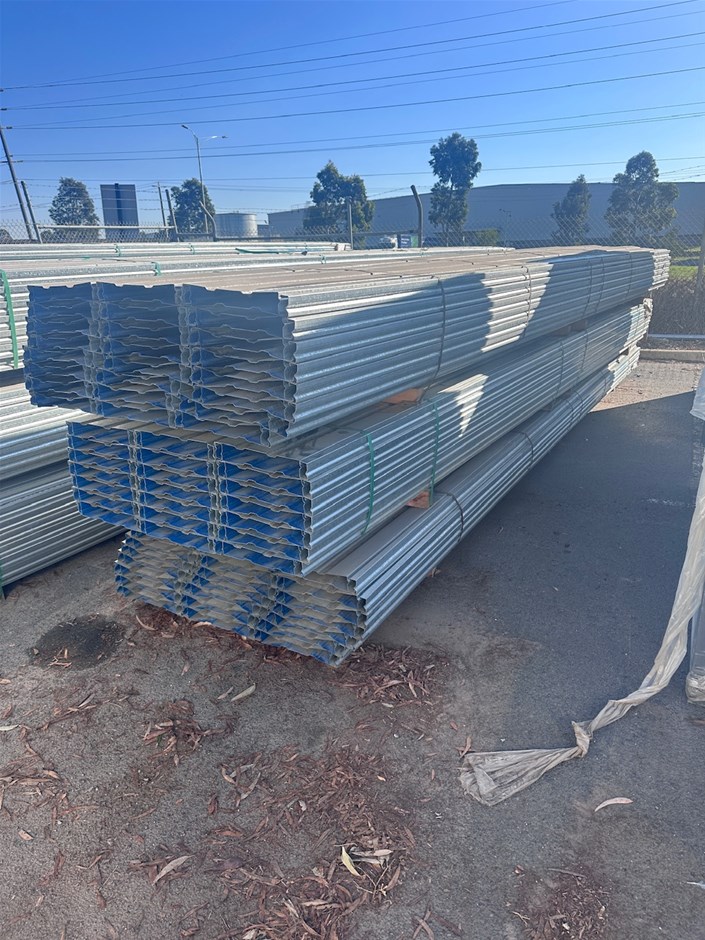 3 x Packs Assorted Bluedeck Composite Decking Auction (00023028824