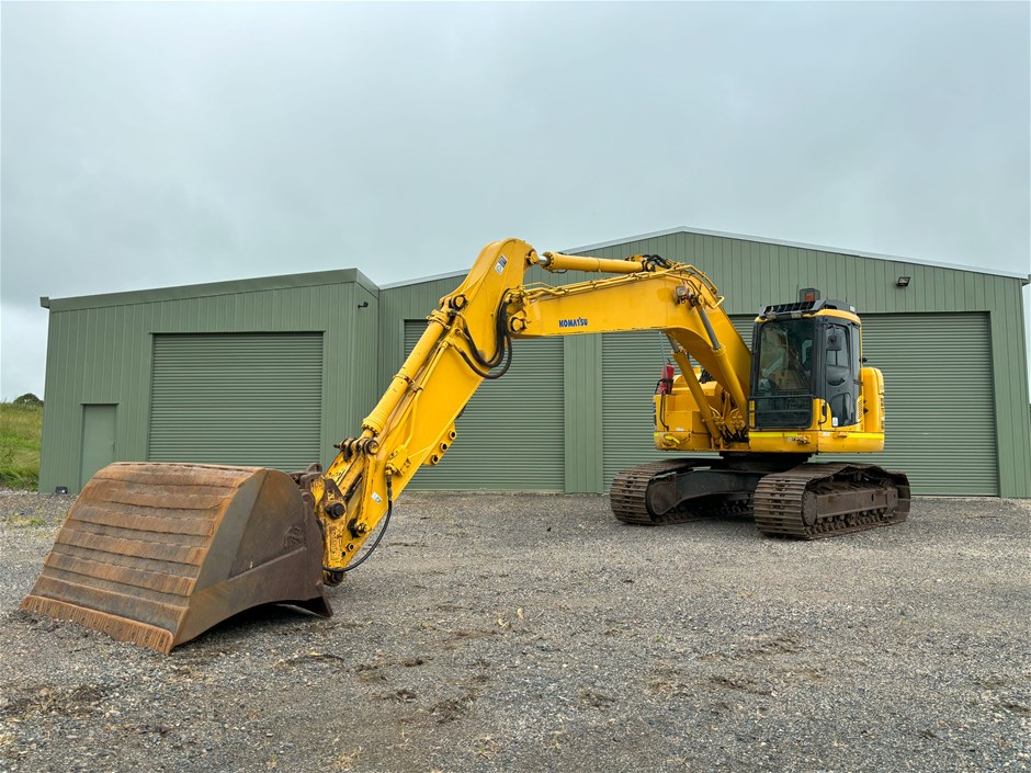 Agriculture, Transport, Earthmoving & Access Sale 