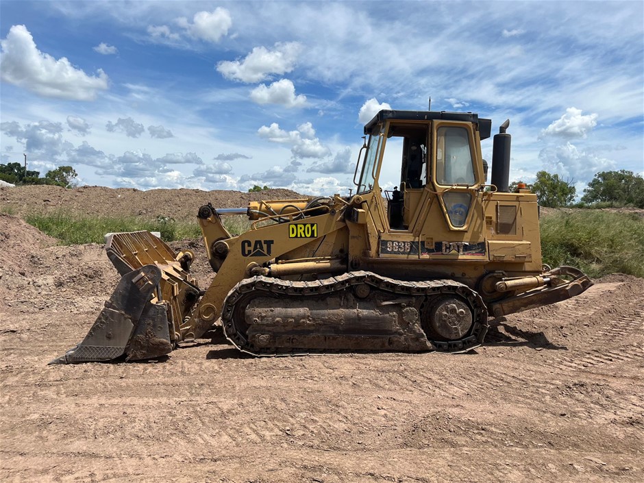 Caterpillar 963B Tracked Loader Auction (0002-7052030) | Grays Australia