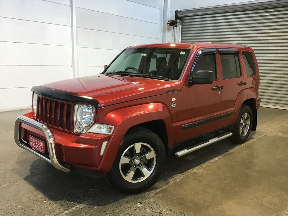 Jeep Cherokee Sport KK Automatic Wagon