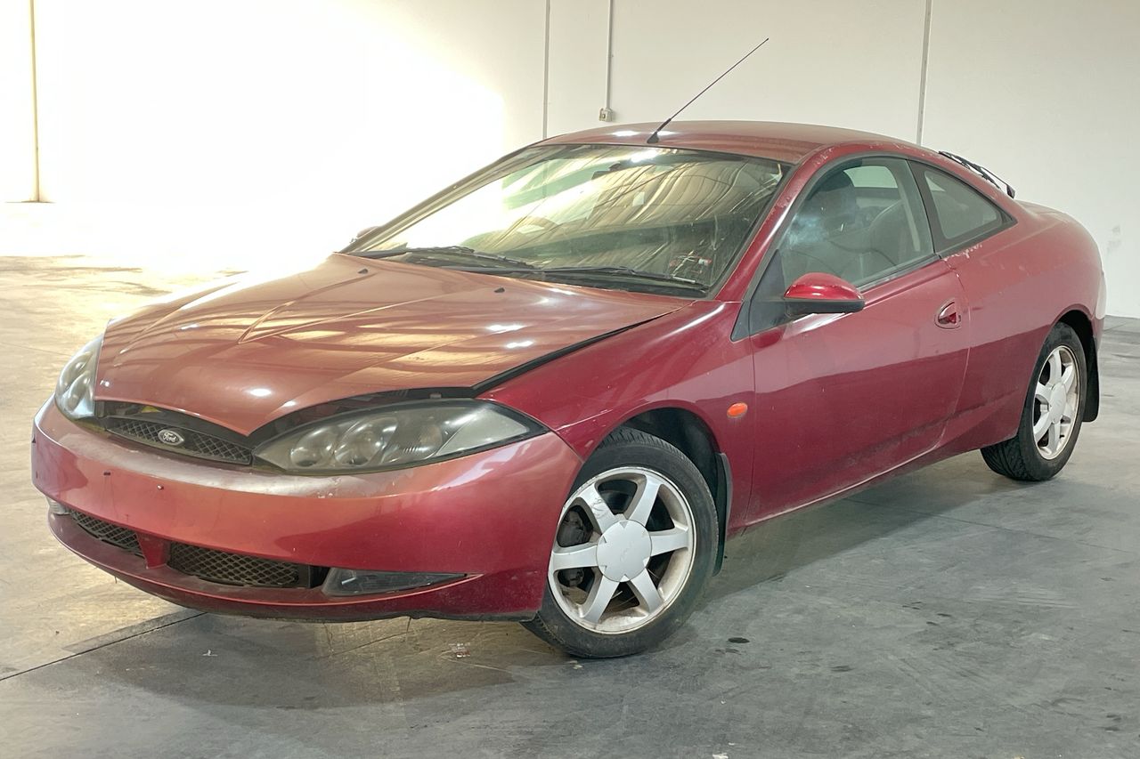 1999 Ford Cougar SW Auto