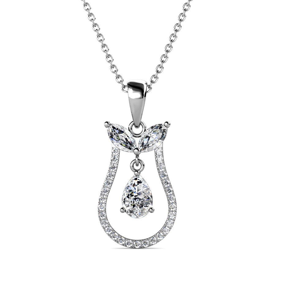 Elegant 18K White Gold plated Diamonds Simulants Necklace
