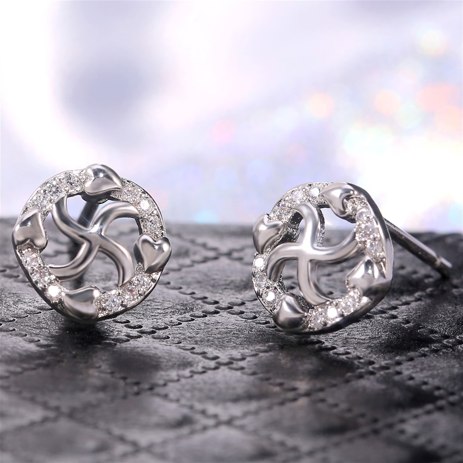 Elegant 18K White Gold plated Diamonds Simulants earrings