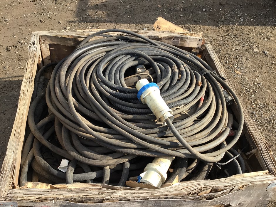 Qty Electrical Cables and Hydraulic Hoses Auction (0017-7052279 ...