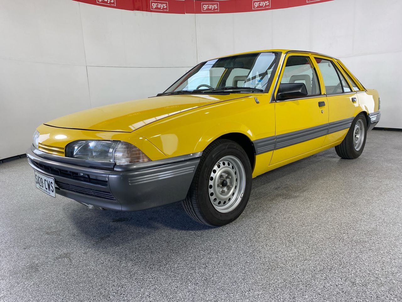 1988 Holden VL - Turbo Automatic Sedan