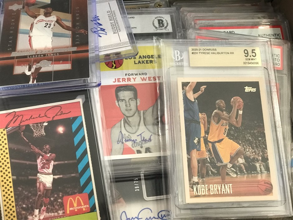 Unreserved - Memorabilia - Signed Cards, Jerseys & More