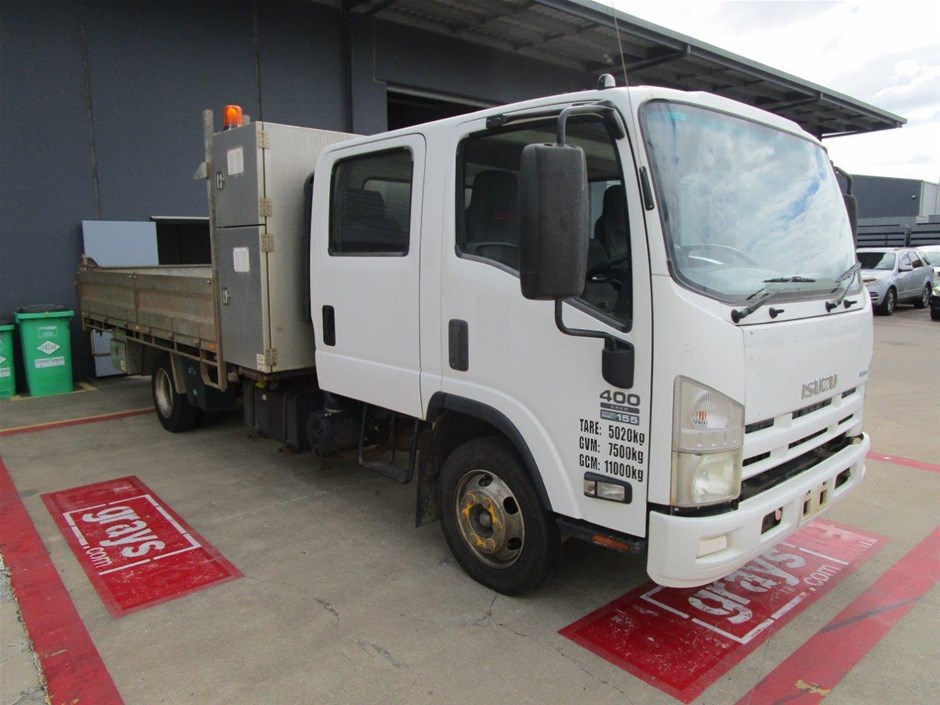 2013 Isuzu NPR 400 6 x 2 Tipper Truck